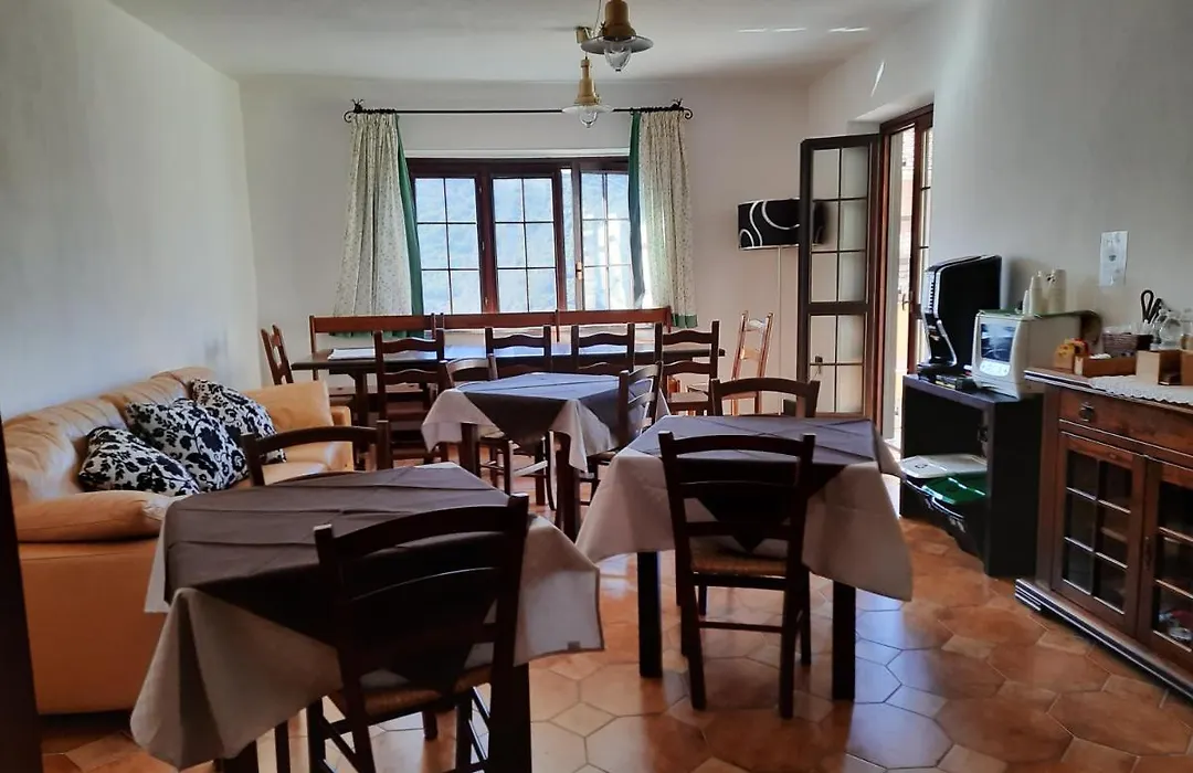 Sa Stiddiosa Guesthouse-1